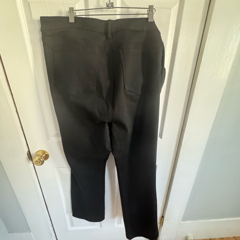 NYDJ Black Marilyn Straight Jeans